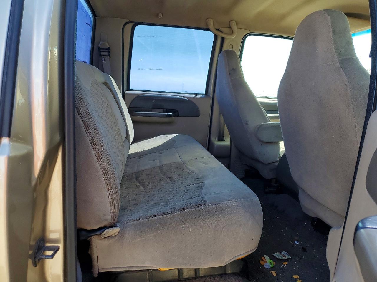 2000 Ford F250 Super Duty Gold vin: 1FTNW21F6YEB33010