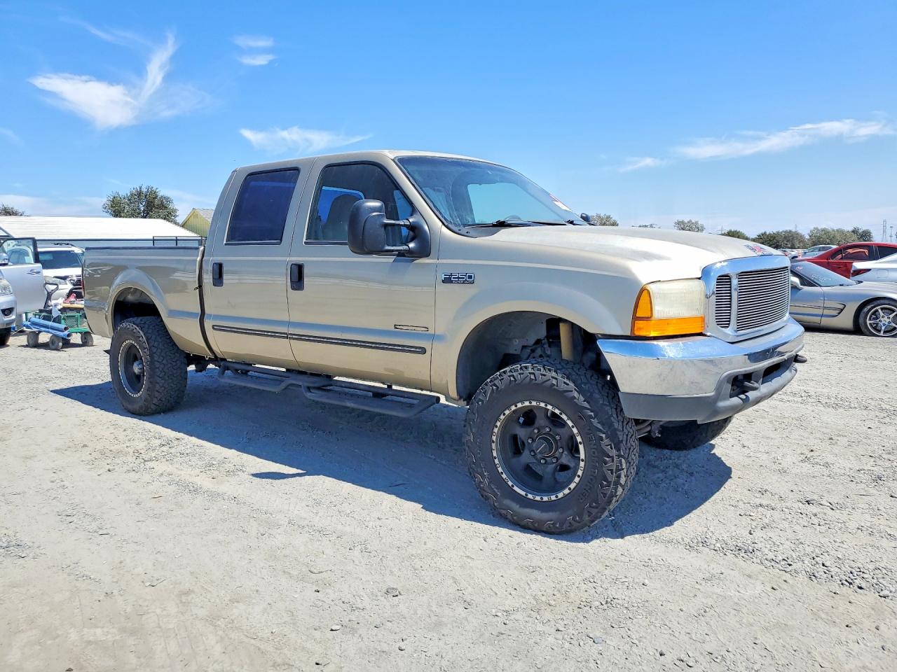 2000 Ford F250 Super Duty Gold vin: 1FTNW21F6YEB33010