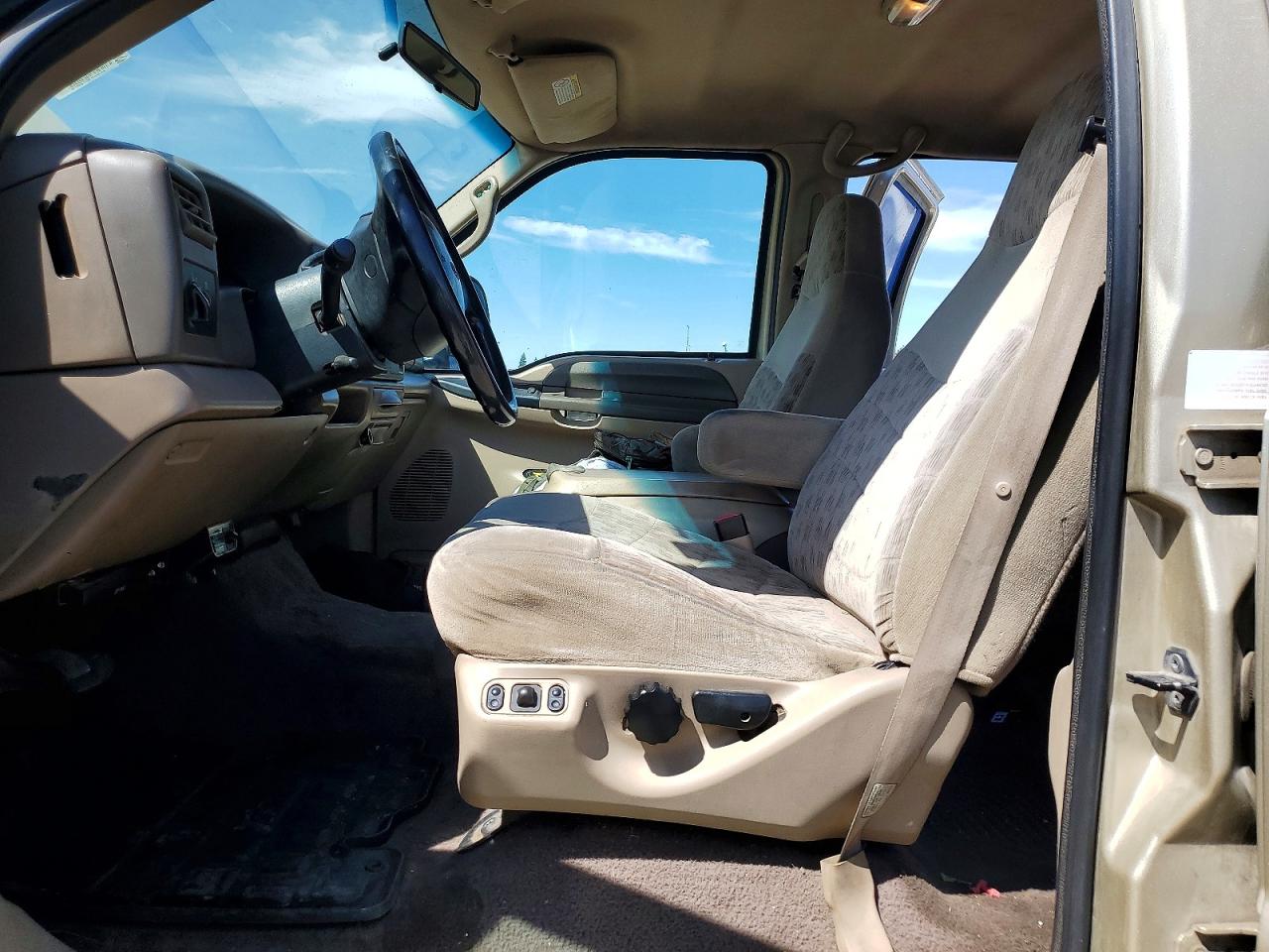2000 Ford F250 Super Duty Gold vin: 1FTNW21F6YEB33010