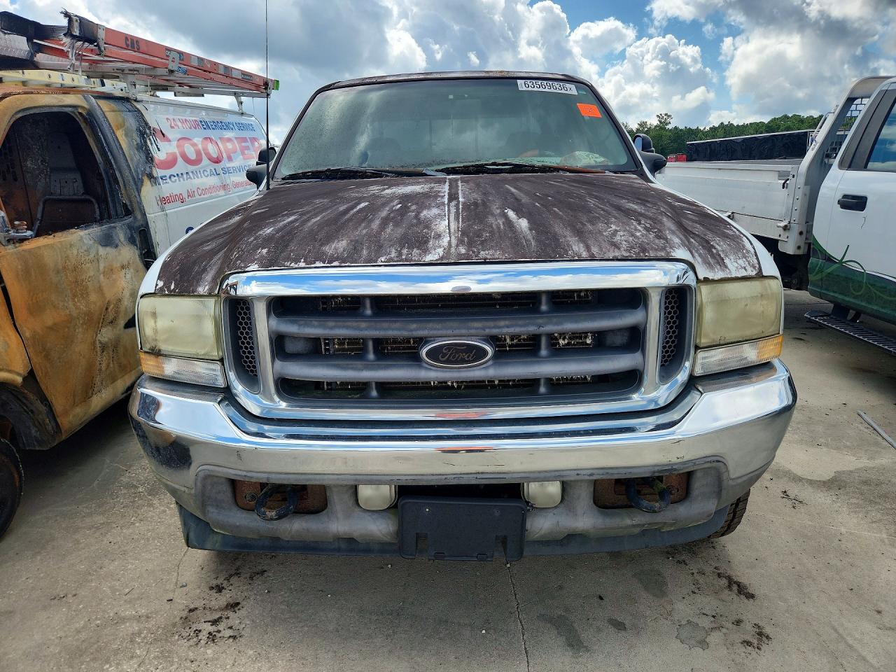 2003 Ford F250 Super Duty Белый vin: 1FTNW21F83EA98415