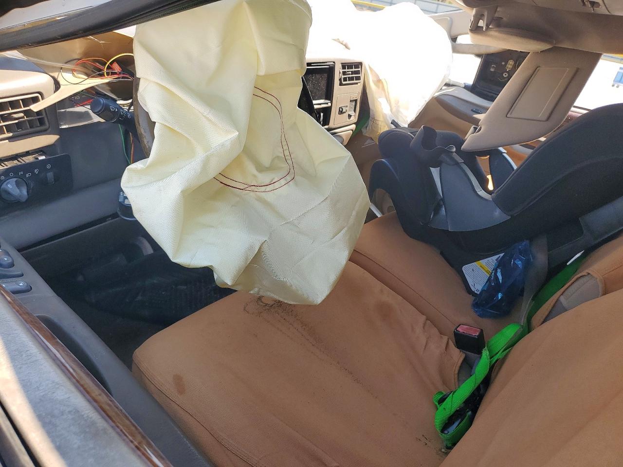 2003 Ford F250 Super Duty White vin: 1FTNW21F83EB09803