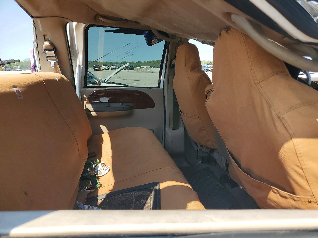 2003 Ford F250 Super Duty White vin: 1FTNW21F83EB09803