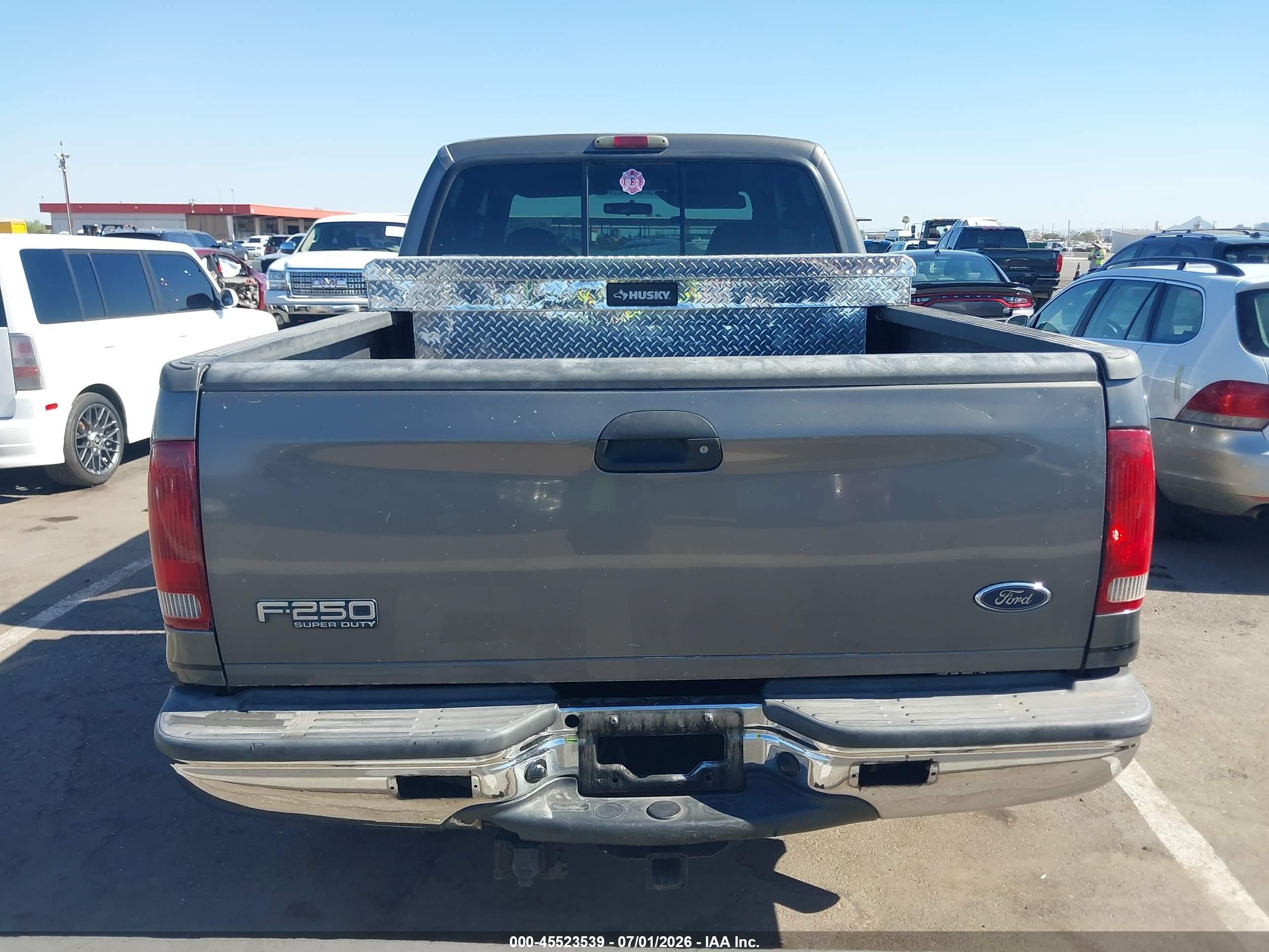 2002 Ford F-250 Lariat/xl/xlt Серый vin: 1FTNW21FX2ED44301