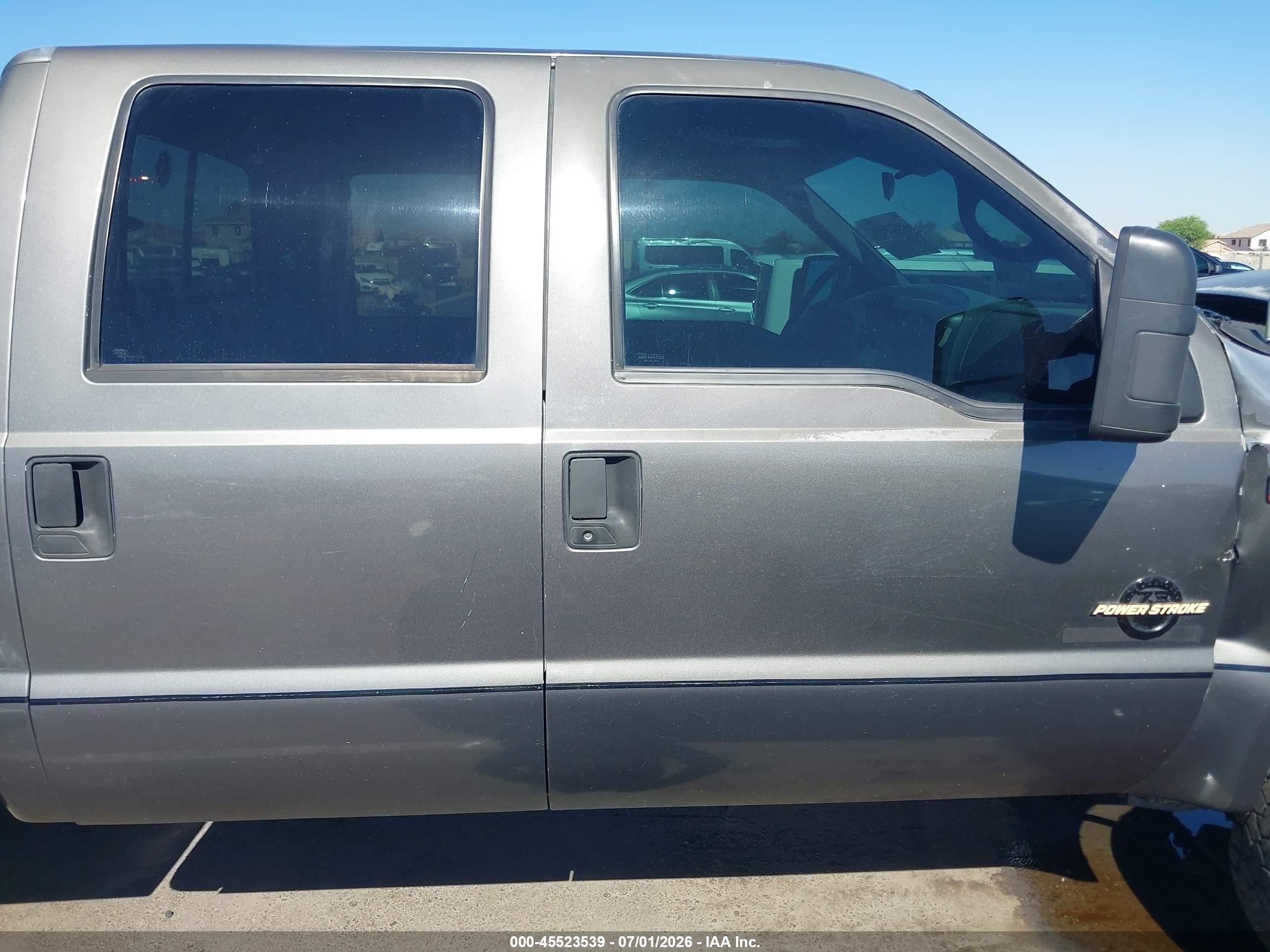 2002 Ford F-250 Lariat/xl/xlt Серый vin: 1FTNW21FX2ED44301