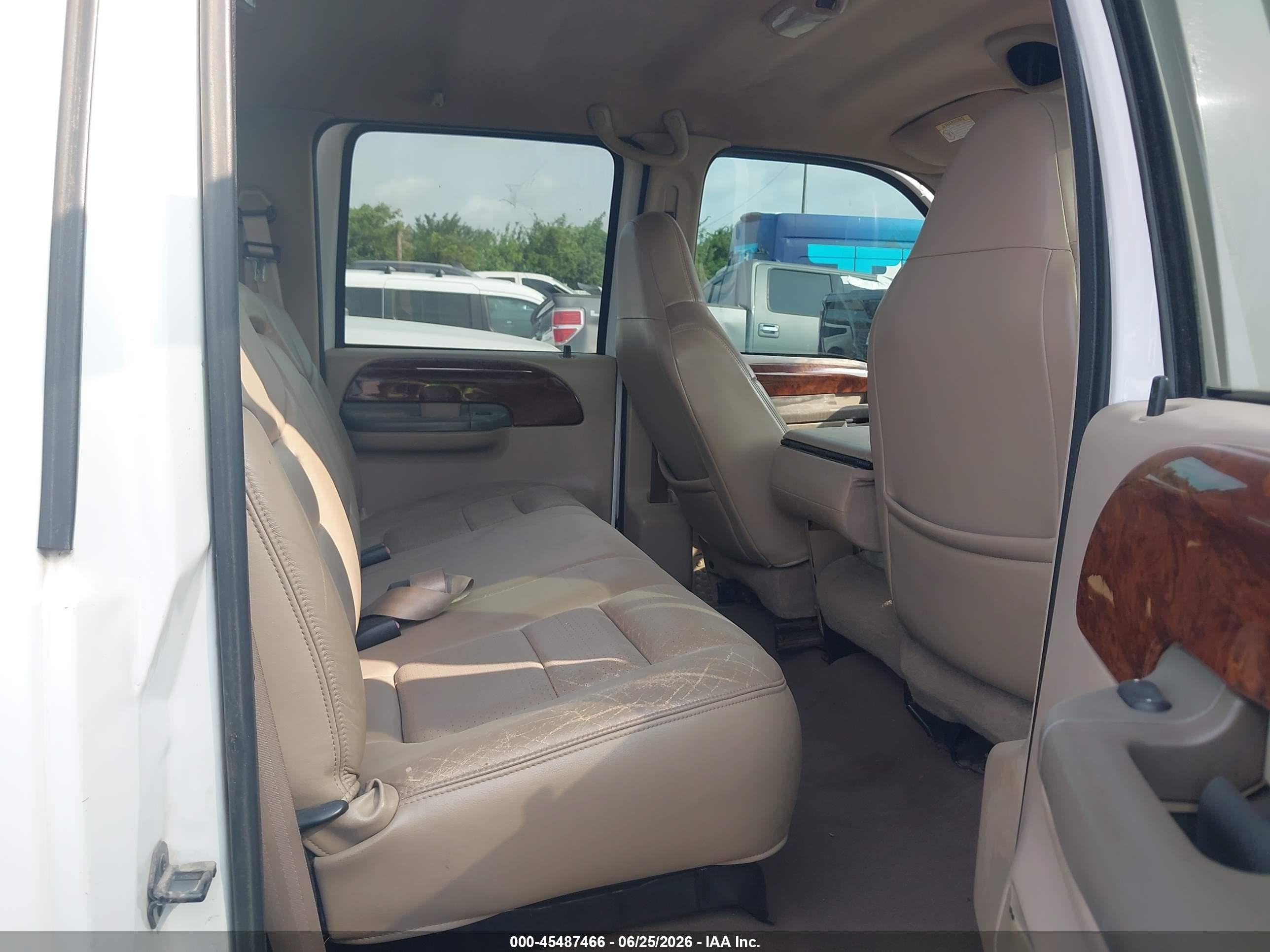 2001 Ford F-250 Lariat/xl/xlt White vin: 1FTNW21L01EC20235