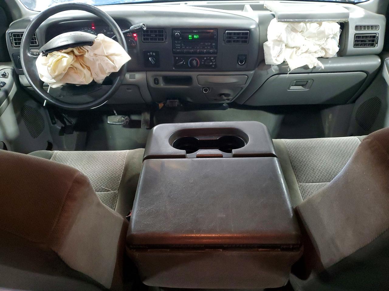 2002 Ford F250 Super Duty White vin: 1FTNW21L02ED48220