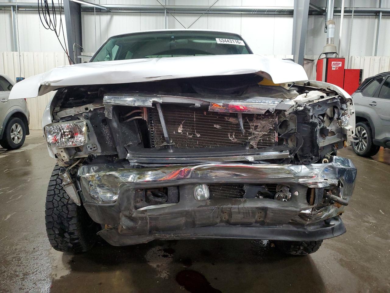 2002 Ford F250 Super Duty White vin: 1FTNW21L02ED48220
