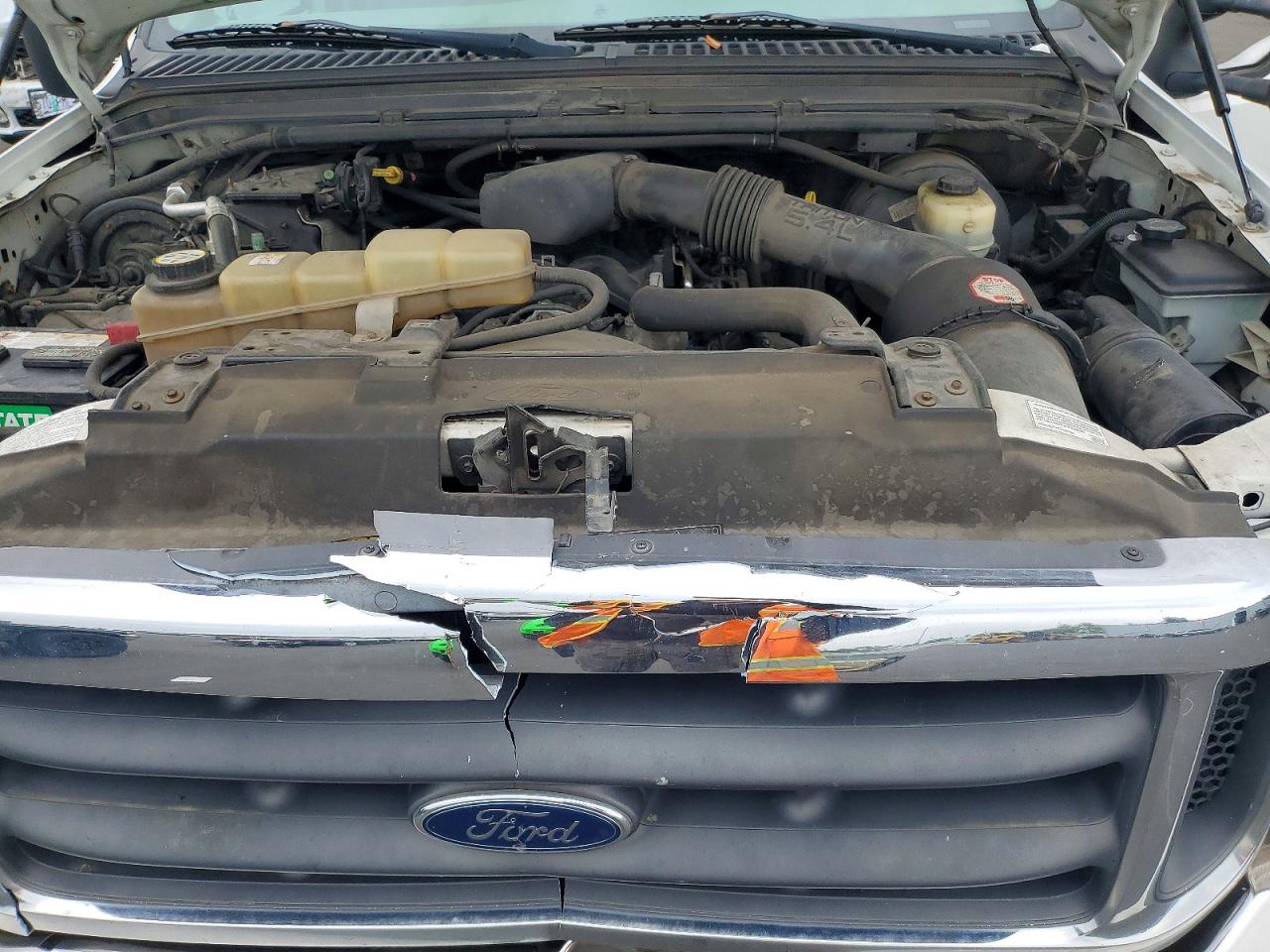 2003 Ford F250 Super Duty White vin: 1FTNW21L03ED52785