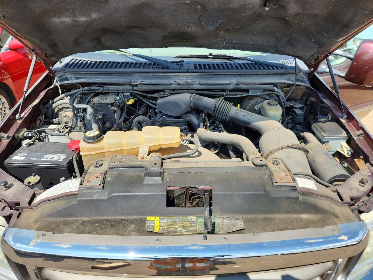 2003 Ford F250 Super Duty Maroon vin: 1FTNW21L33EC34858