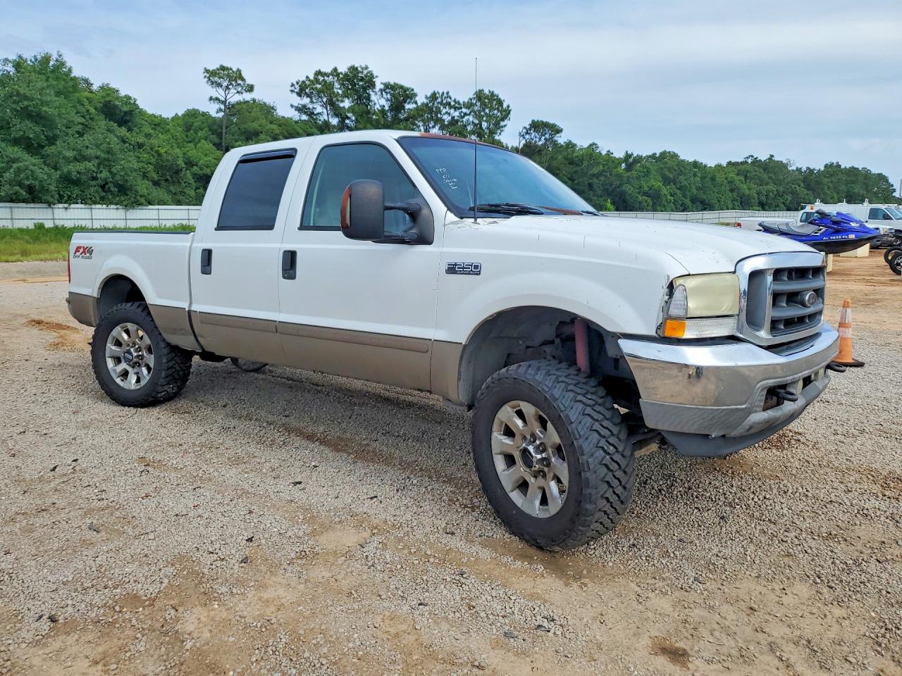 2003 Ford F250 4wd White vin: 1FTNW21L43EC73653