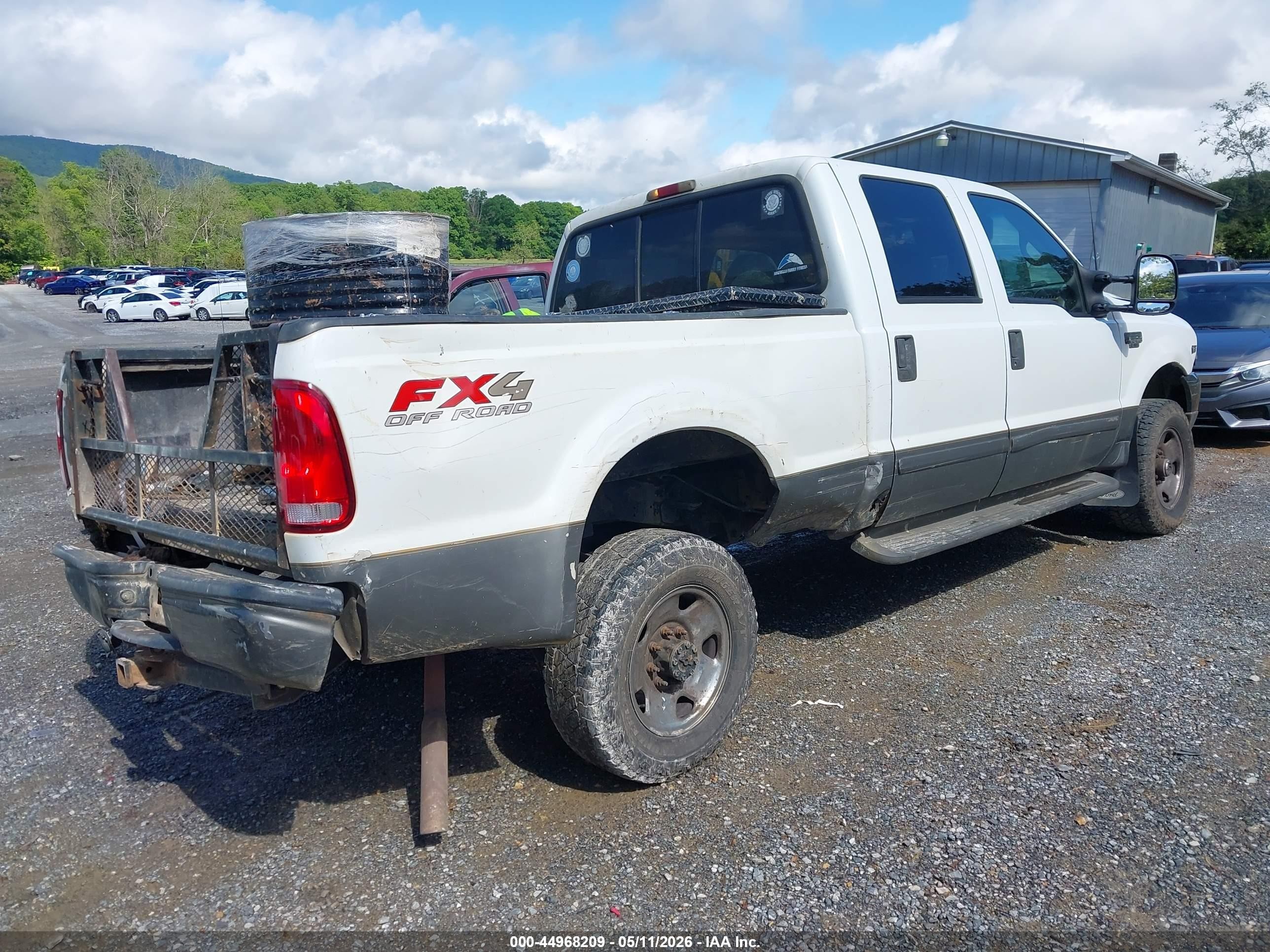 2002 Ford F-250 Lariat/xl/xlt White vin: 1FTNW21L62EB58308