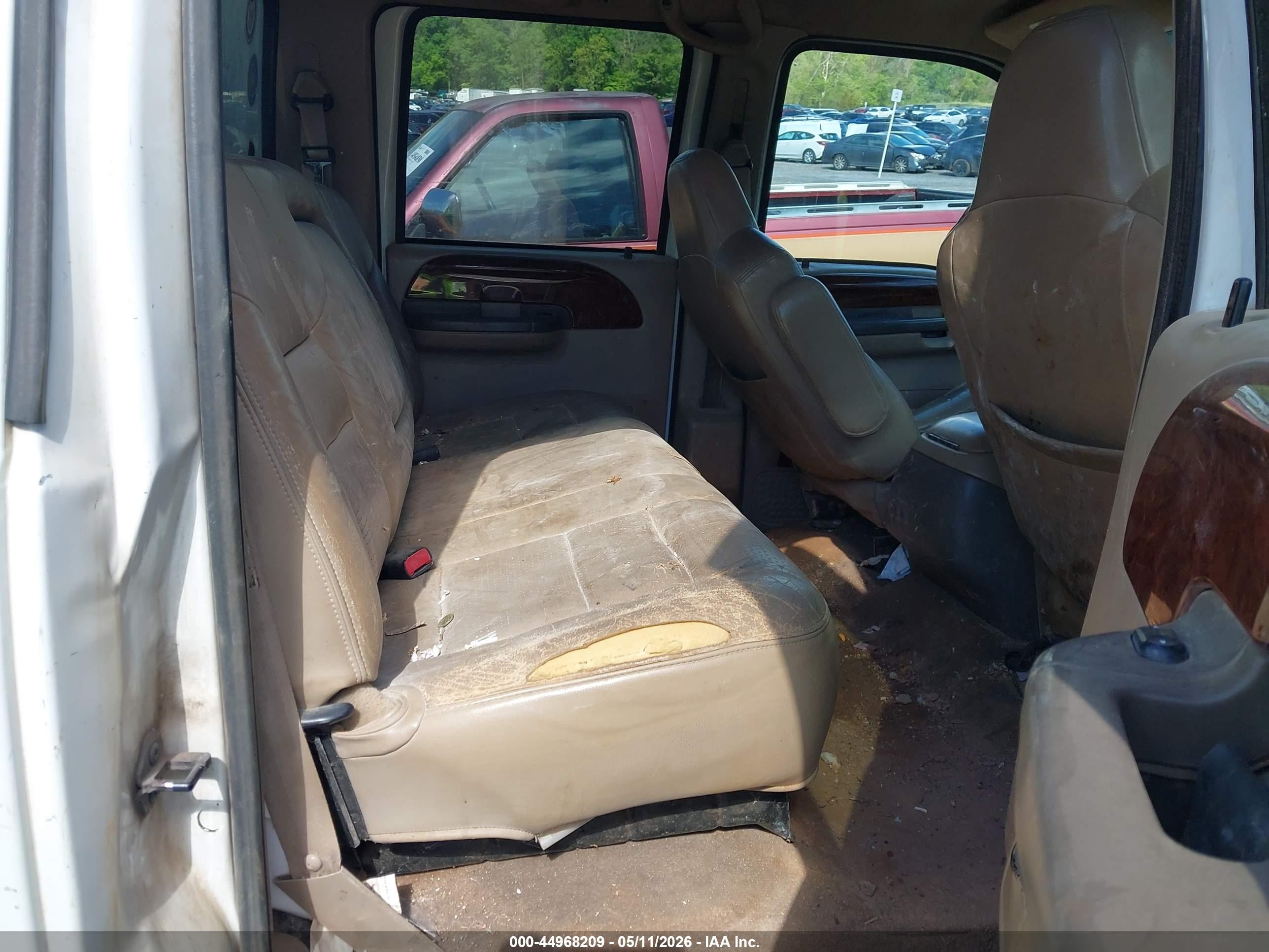 2002 Ford F-250 Lariat/xl/xlt White vin: 1FTNW21L62EB58308