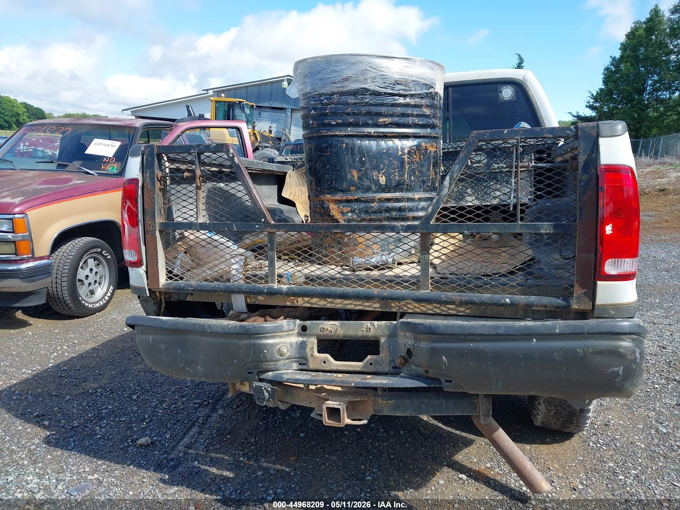 2002 Ford F-250 Lariat/xl/xlt White vin: 1FTNW21L62EB58308