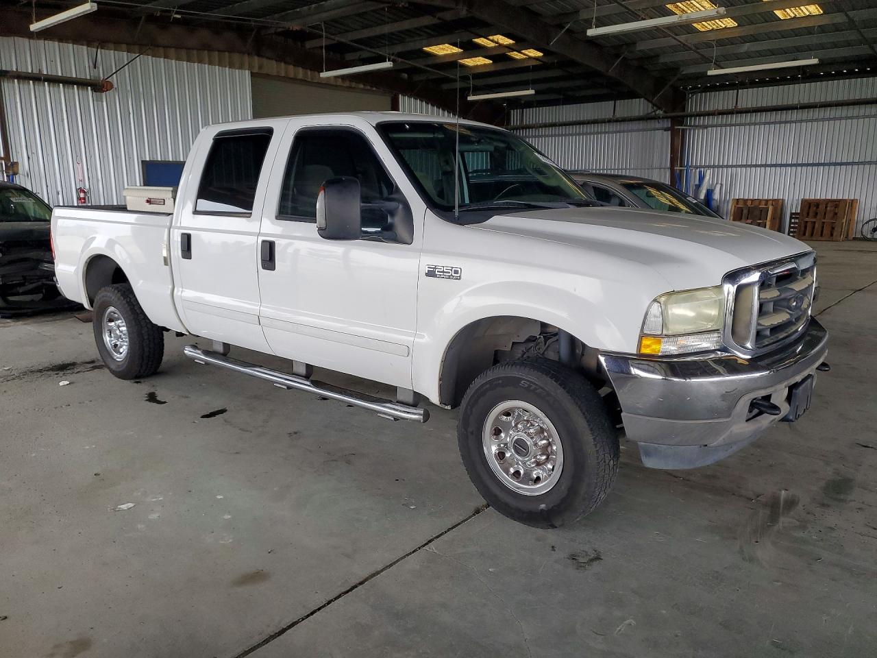 2003 Ford F250 Super Duty White vin: 1FTNW21L73EB62238