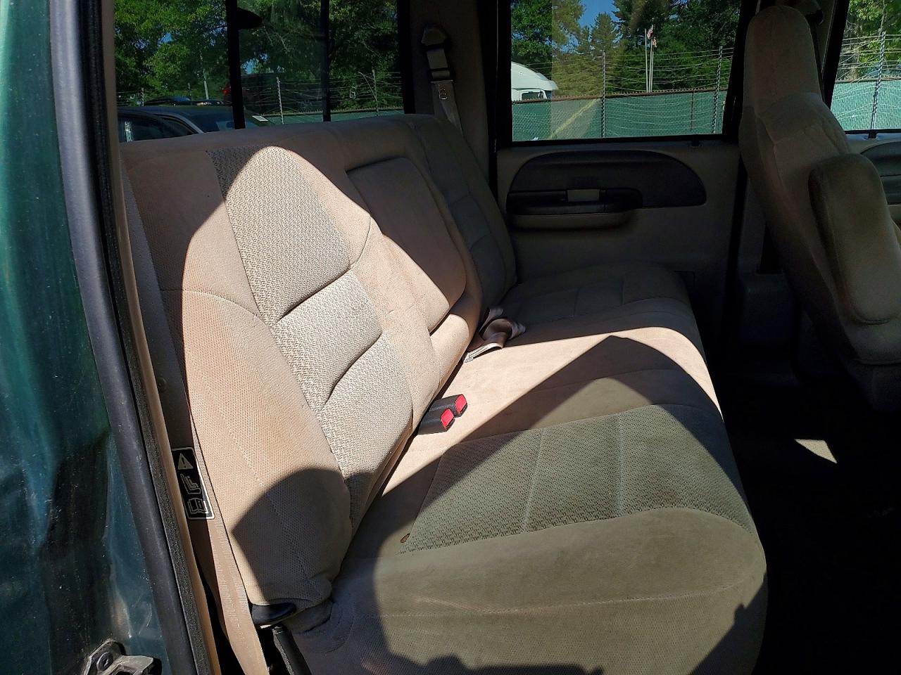2002 Ford F250 Super Duty Green vin: 1FTNW21LX2EA17791