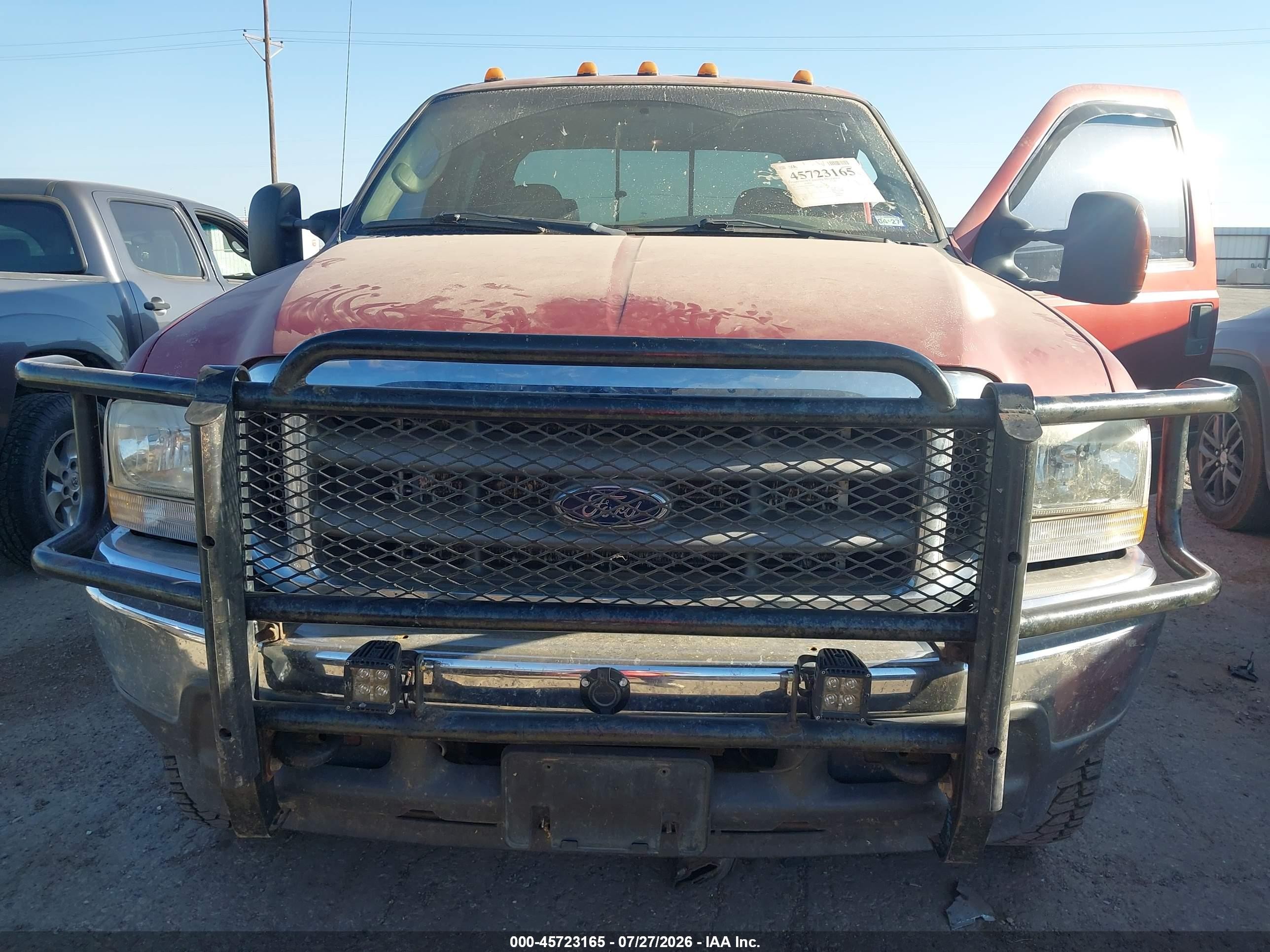 2003 Ford F-250   Burgundy vin: 1FTNW21P03EB42092