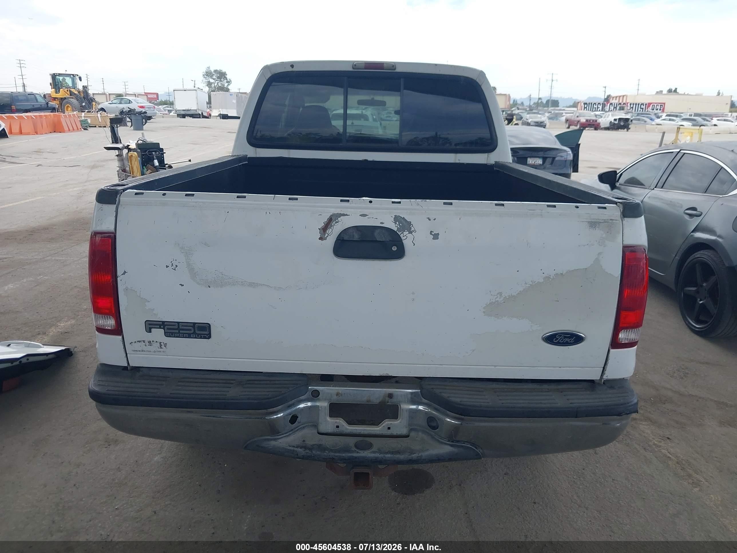 2003 Ford F-250 Lariat/xl/xlt White vin: 1FTNW21P03EB82253