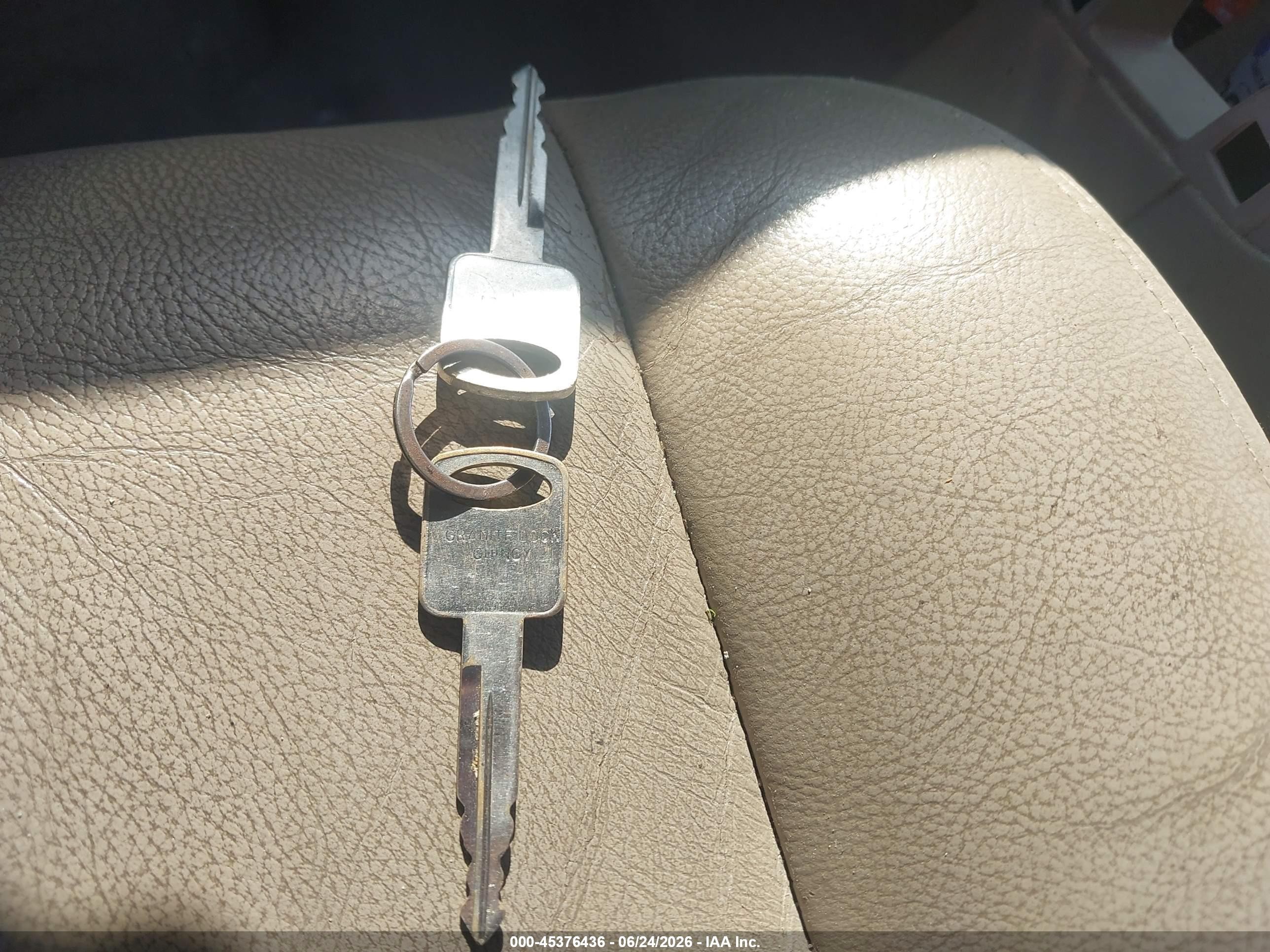 2004 Ford F-250 Lariat/xl/xlt Бежевый vin: 1FTNW21P14ED31867