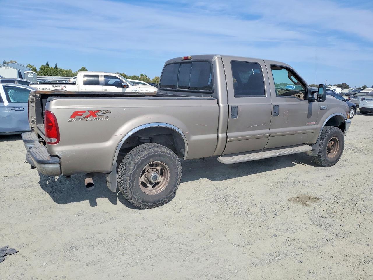 2003 Ford F250 Super Duty Beige vin: 1FTNW21P23EC06780