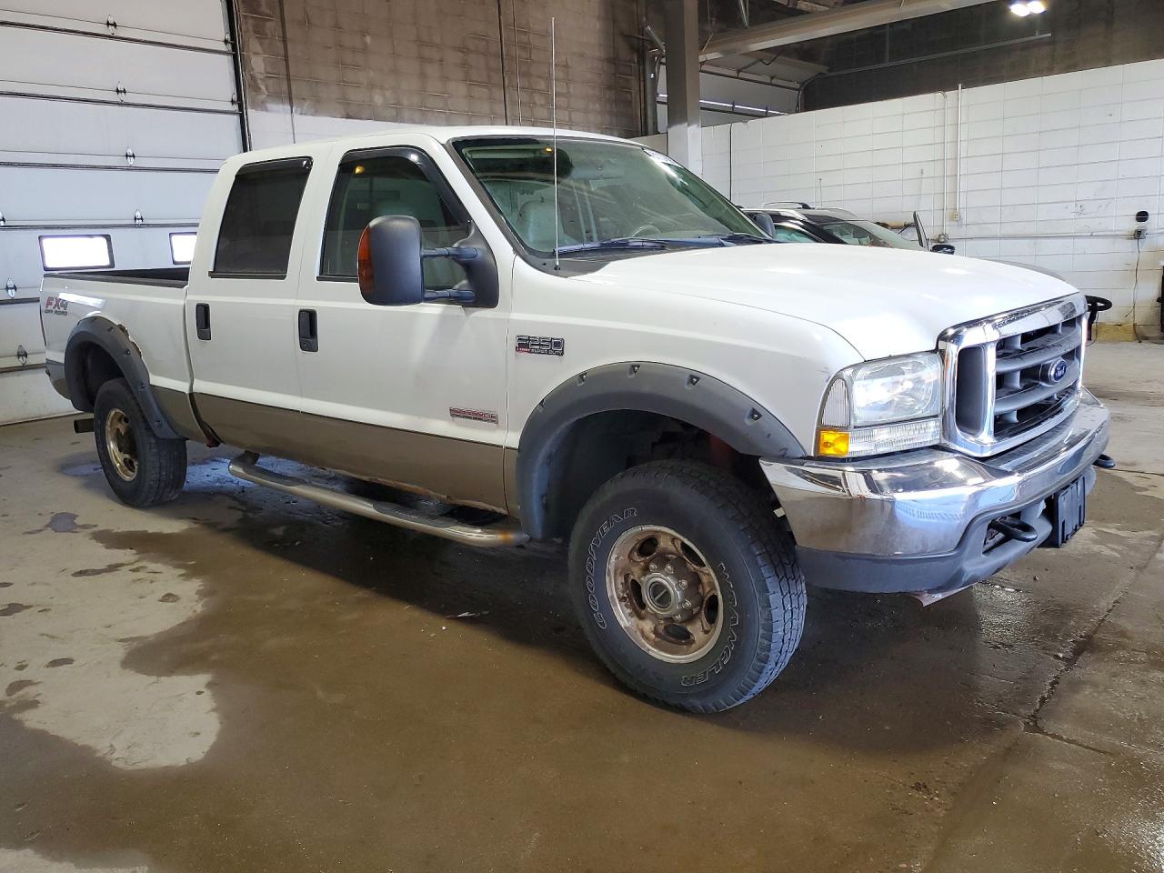 2004 Ford F250 Super Duty White vin: 1FTNW21P24ED16701