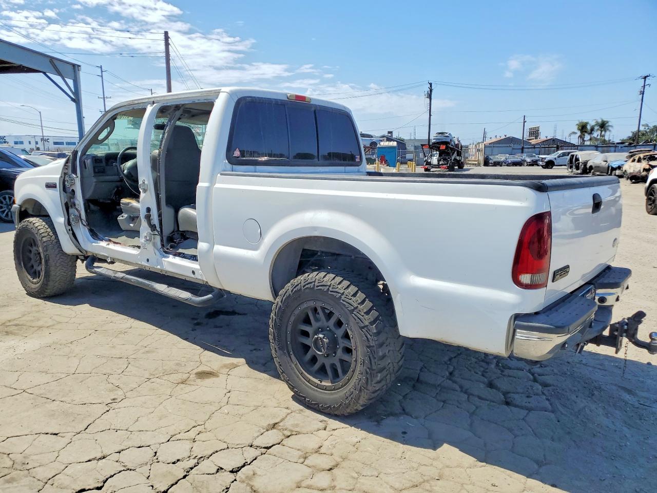 2003 Ford F250 Super Duty White vin: 1FTNW21P53ED41929