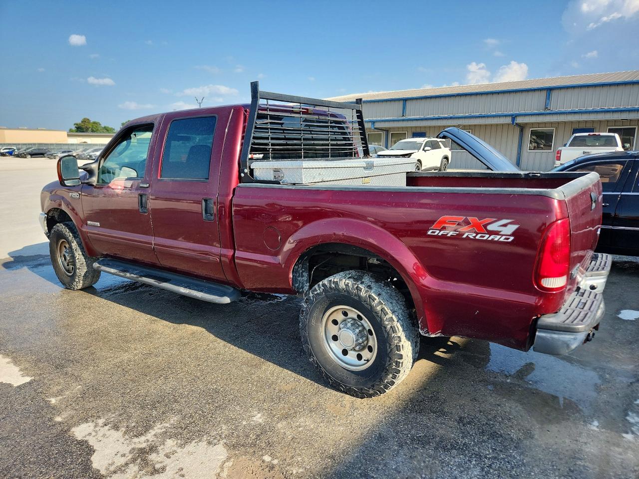 2004 Ford F250 Super Duty Maroon vin: 1FTNW21P54EA35282