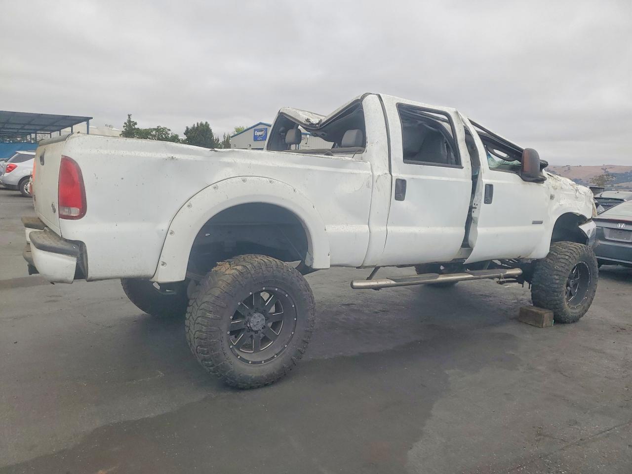 2004 Ford F250 Super Duty White vin: 1FTNW21P54EB26441