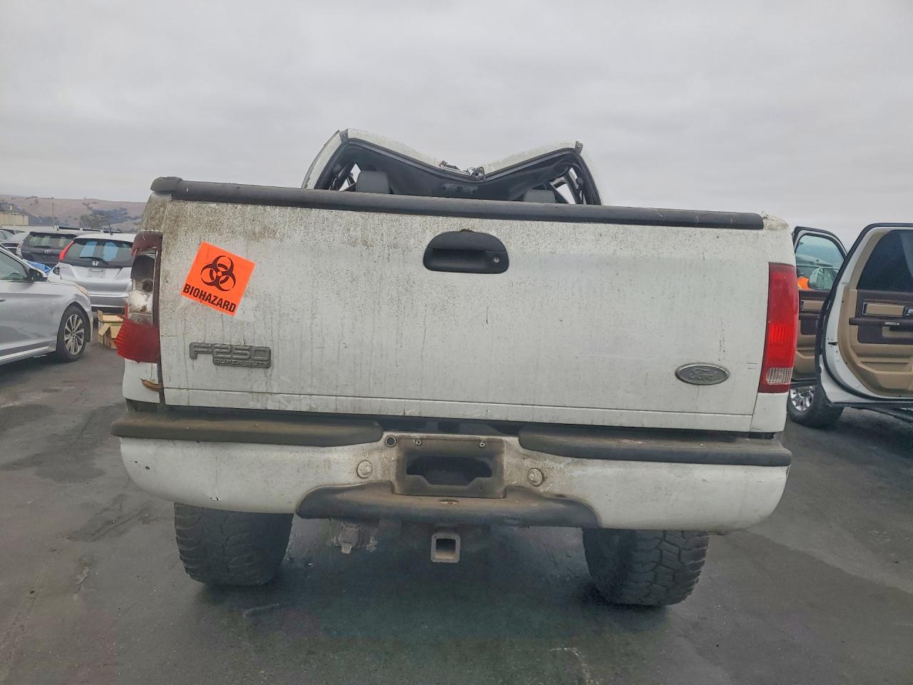2004 Ford F250 Super Duty White vin: 1FTNW21P54EB26441