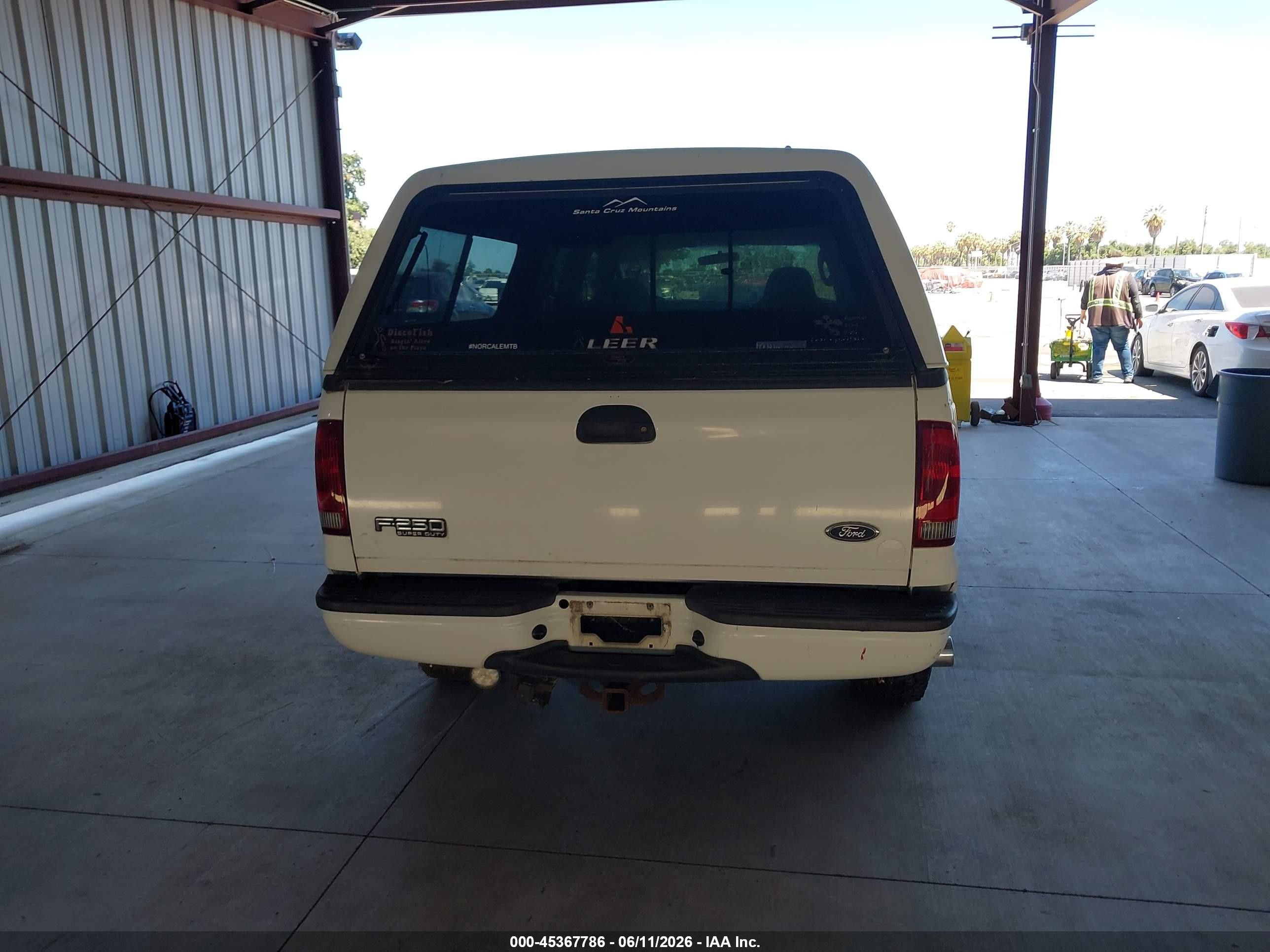 2003 Ford F-250 Lariat/xl/xlt White vin: 1FTNW21P63EB65358