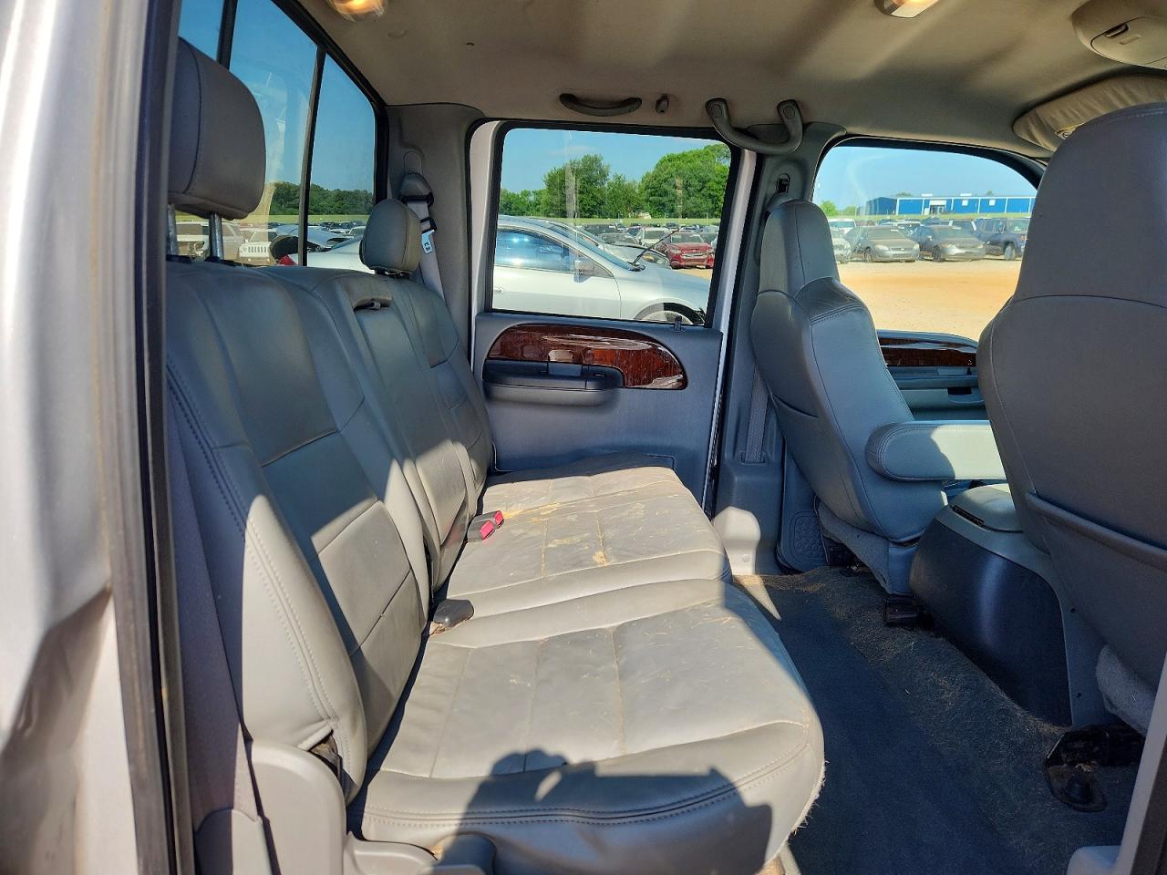 2004 Ford F250 Super Duty Silver vin: 1FTNW21P64ED99923