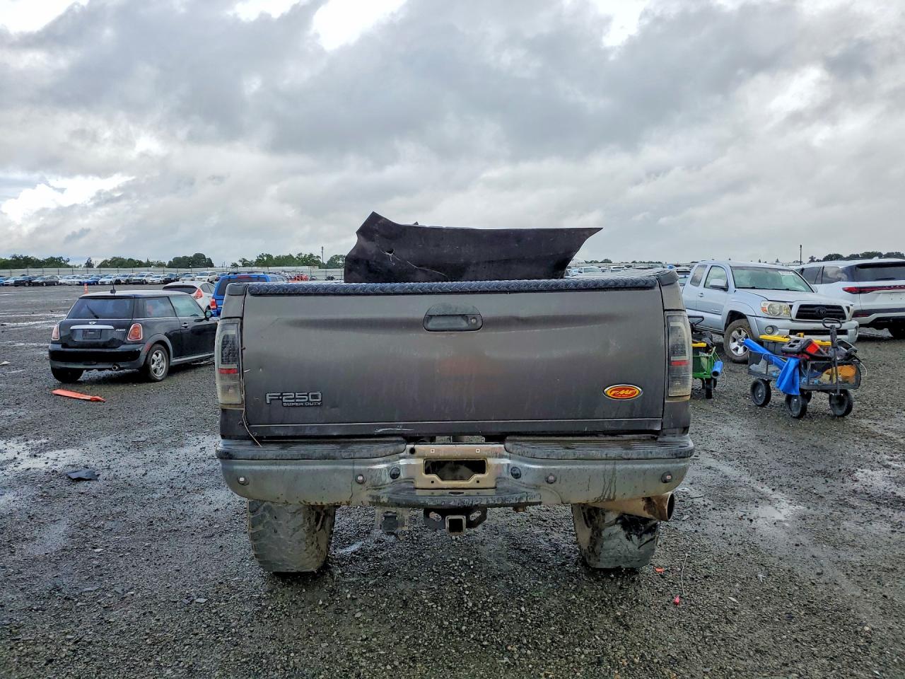 2004 Ford F250 Super Duty Gray vin: 1FTNW21P74EB39370