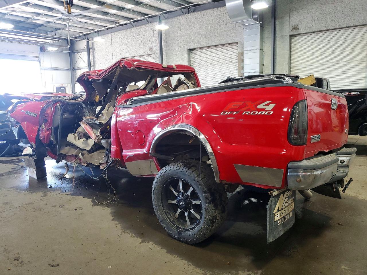 2004 Ford F250 Super Duty Red vin: 1FTNW21P74EB93543