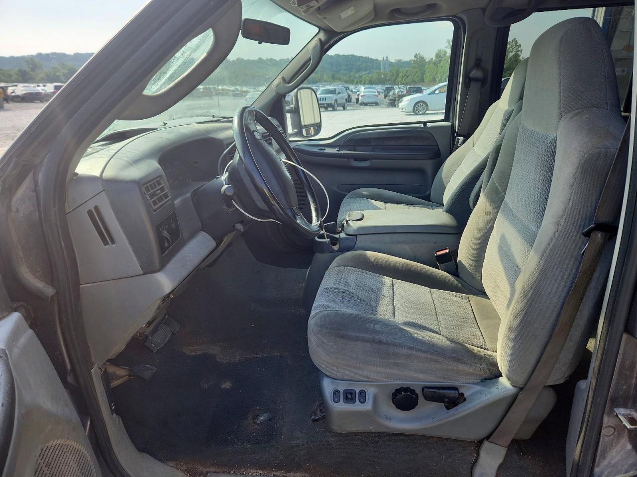2004 Ford F250 Super Duty Gray vin: 1FTNW21P94EB30119