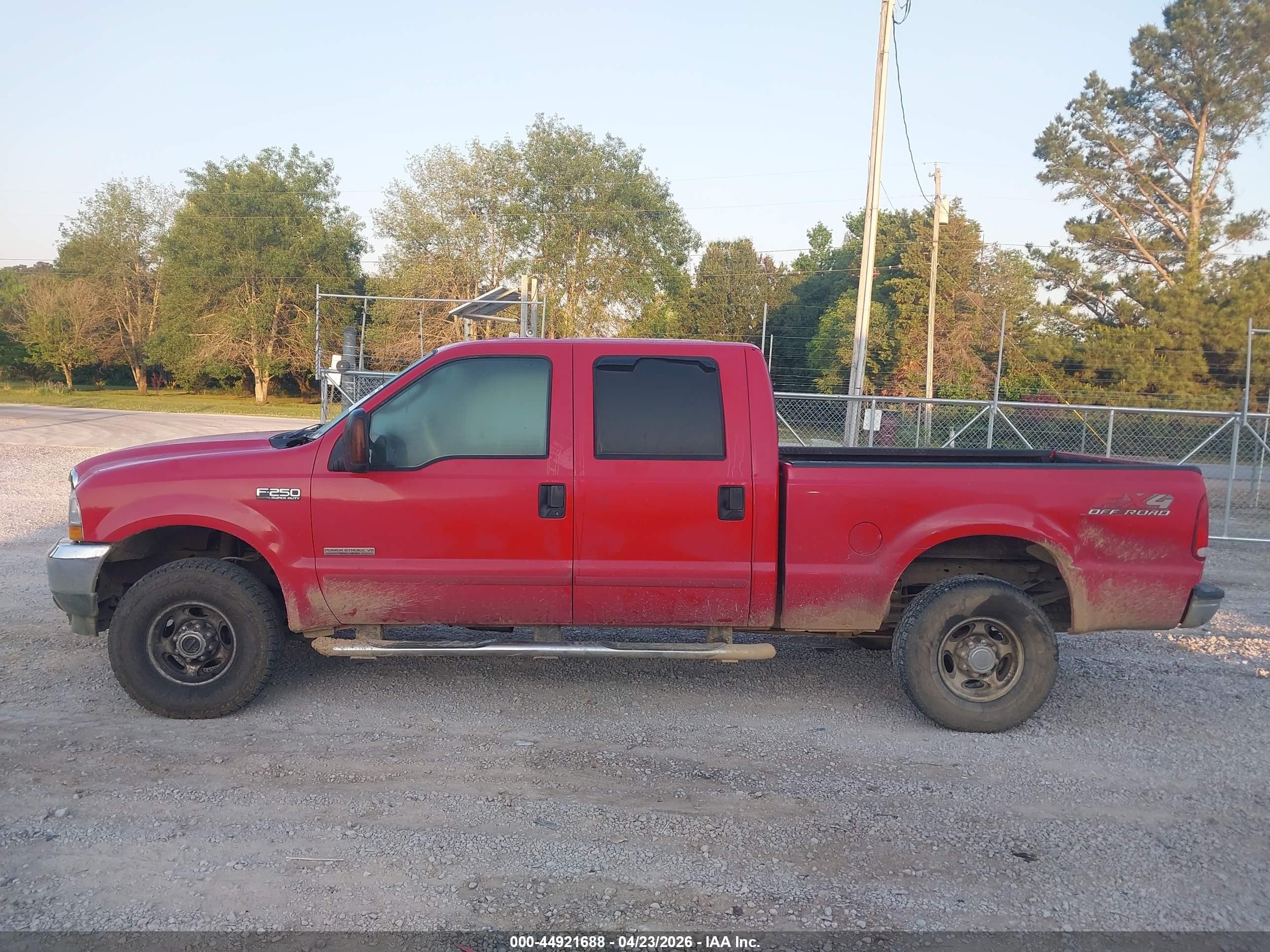 2003 Ford F-250 Lariat/xl/xlt Red vin: 1FTNW21PX3EB63693
