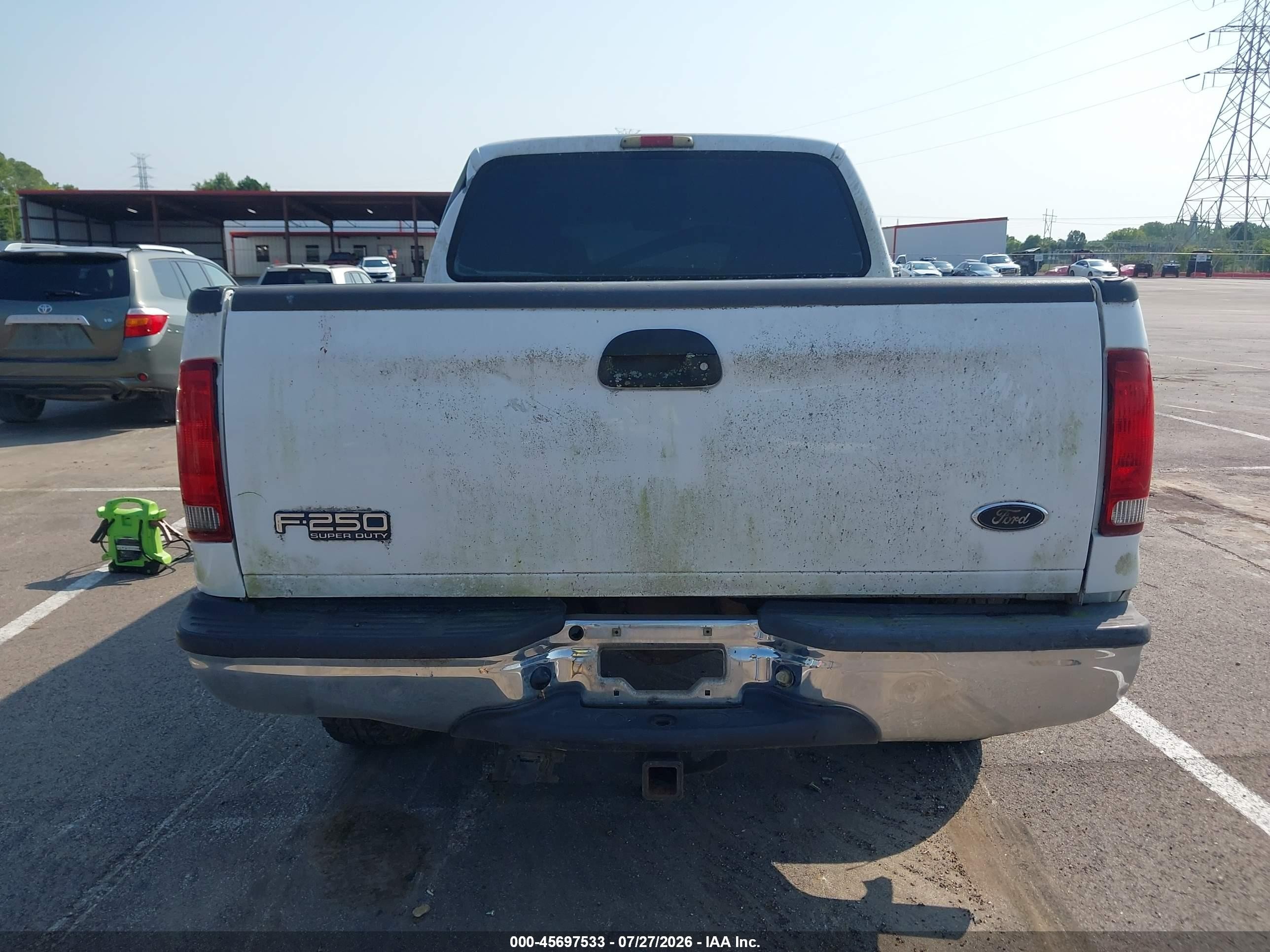 2004 Ford F-250 Lariat/xl/xlt White vin: 1FTNW21PX4EC48664