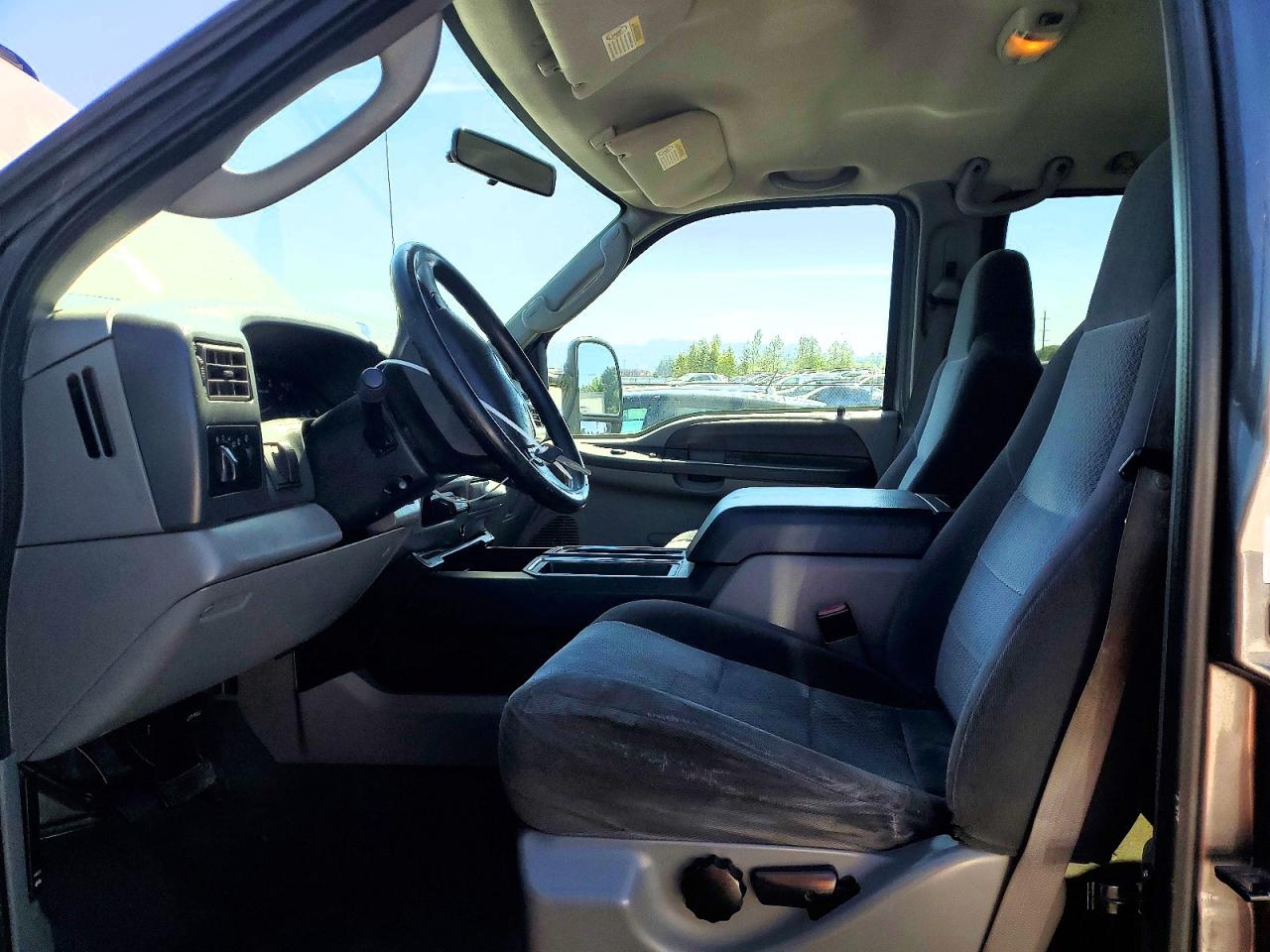 2003 Ford F250 Super Duty Gray vin: 1FTNW21S13EA72395
