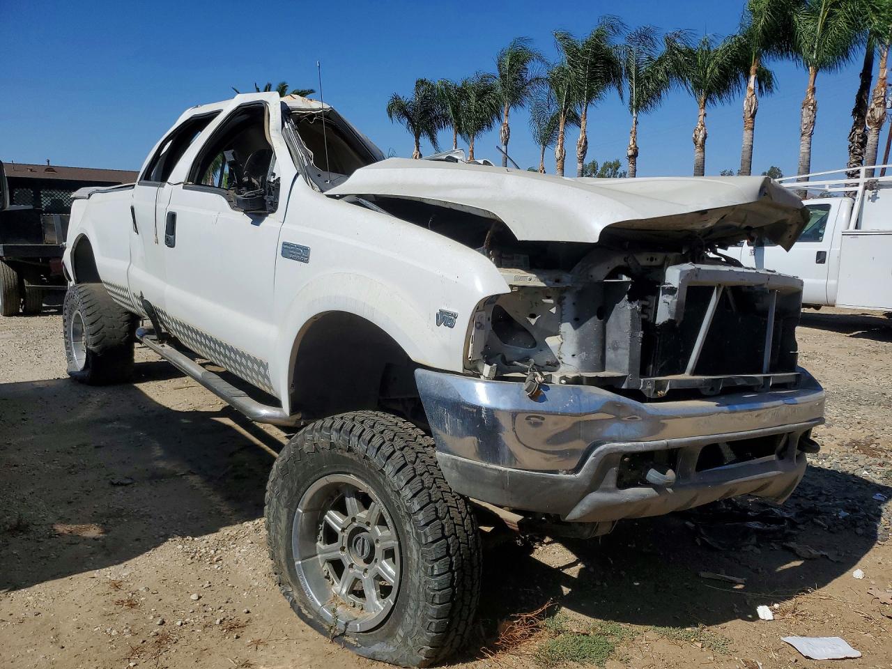 1999 Ford F250 Super Duty White vin: 1FTNW21S2XEC30202