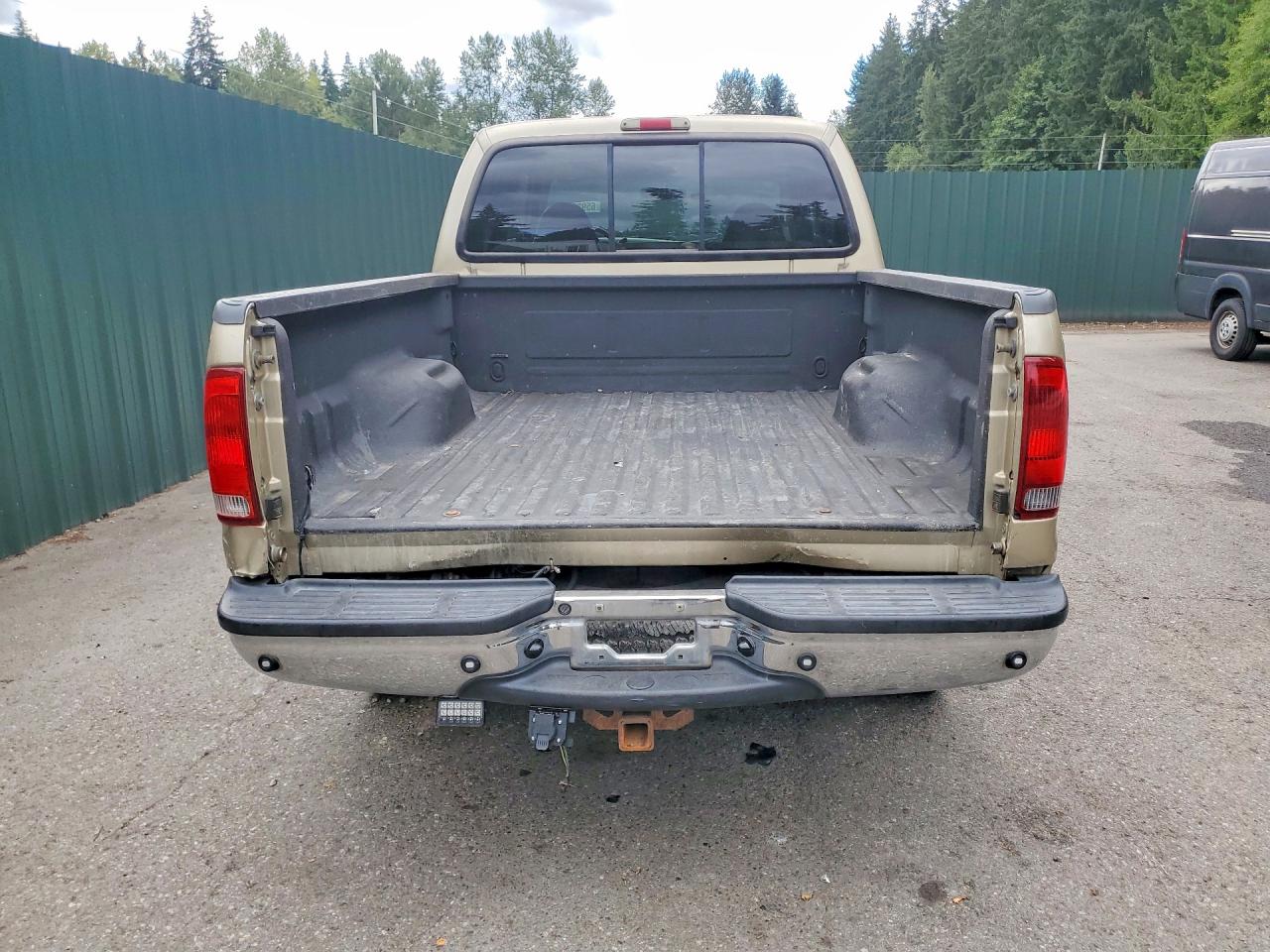 2000 Ford F250 Super Duty Tan vin: 1FTNW21S2YEE03802