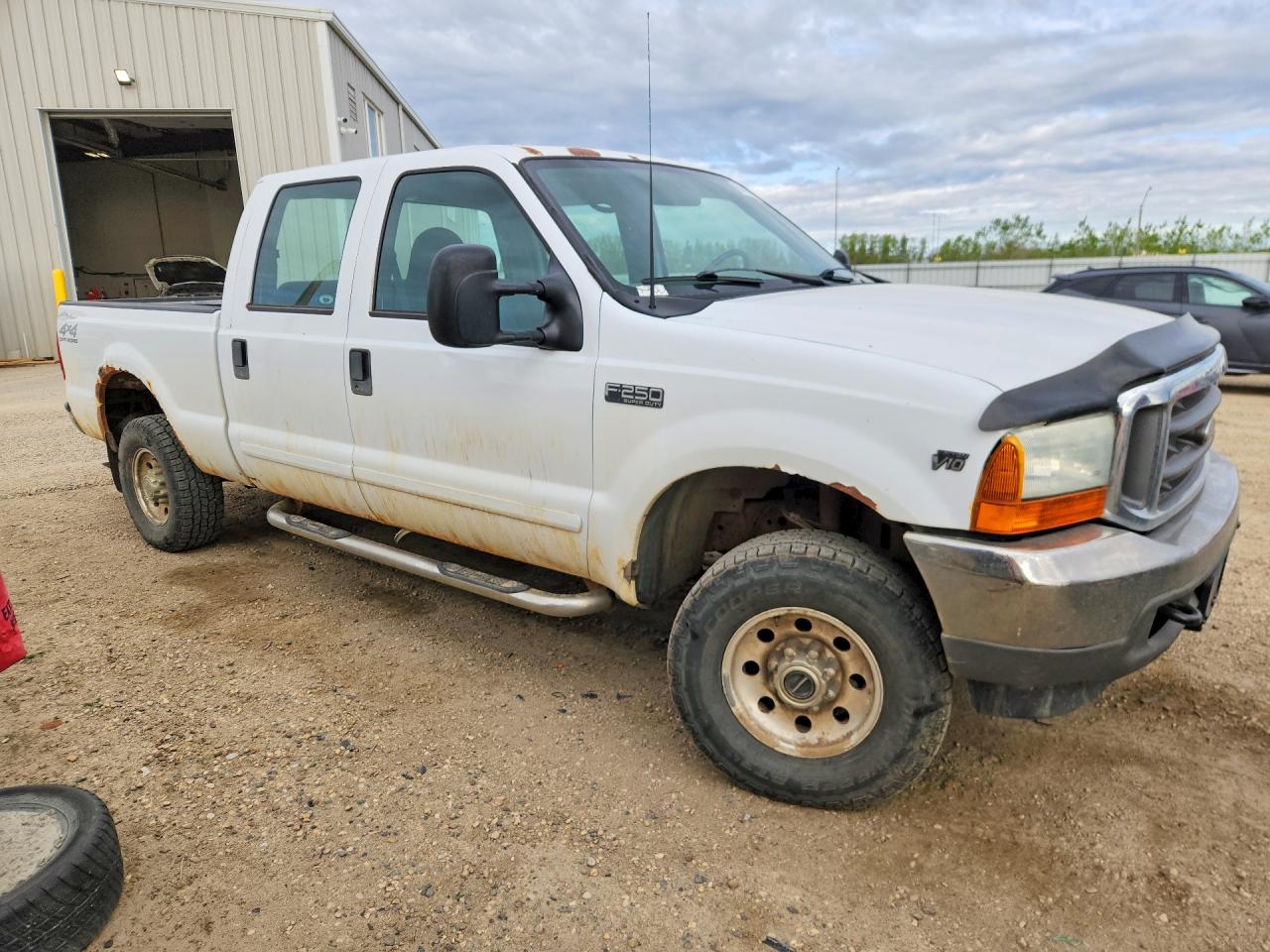 2001 Ford F250 Super Duty White vin: 1FTNW21S41EB33669