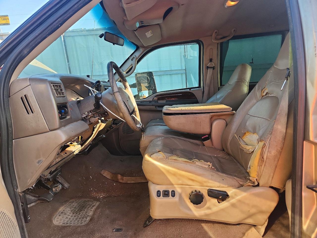 2000 Ford F250 Super Duty Gold vin: 1FTNW21S5YEB61930