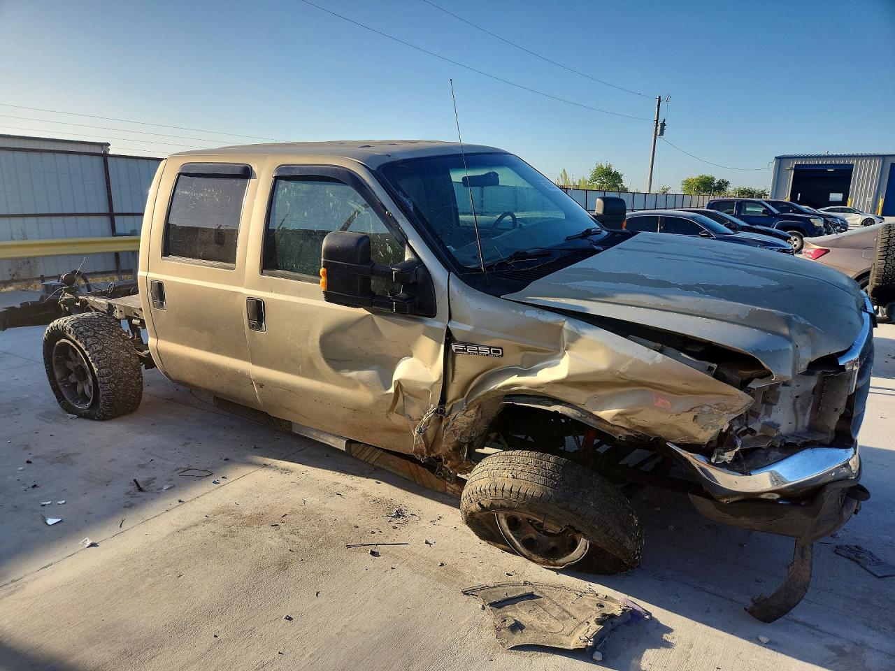 2000 Ford F250 Super Duty Gold vin: 1FTNW21S5YEB61930