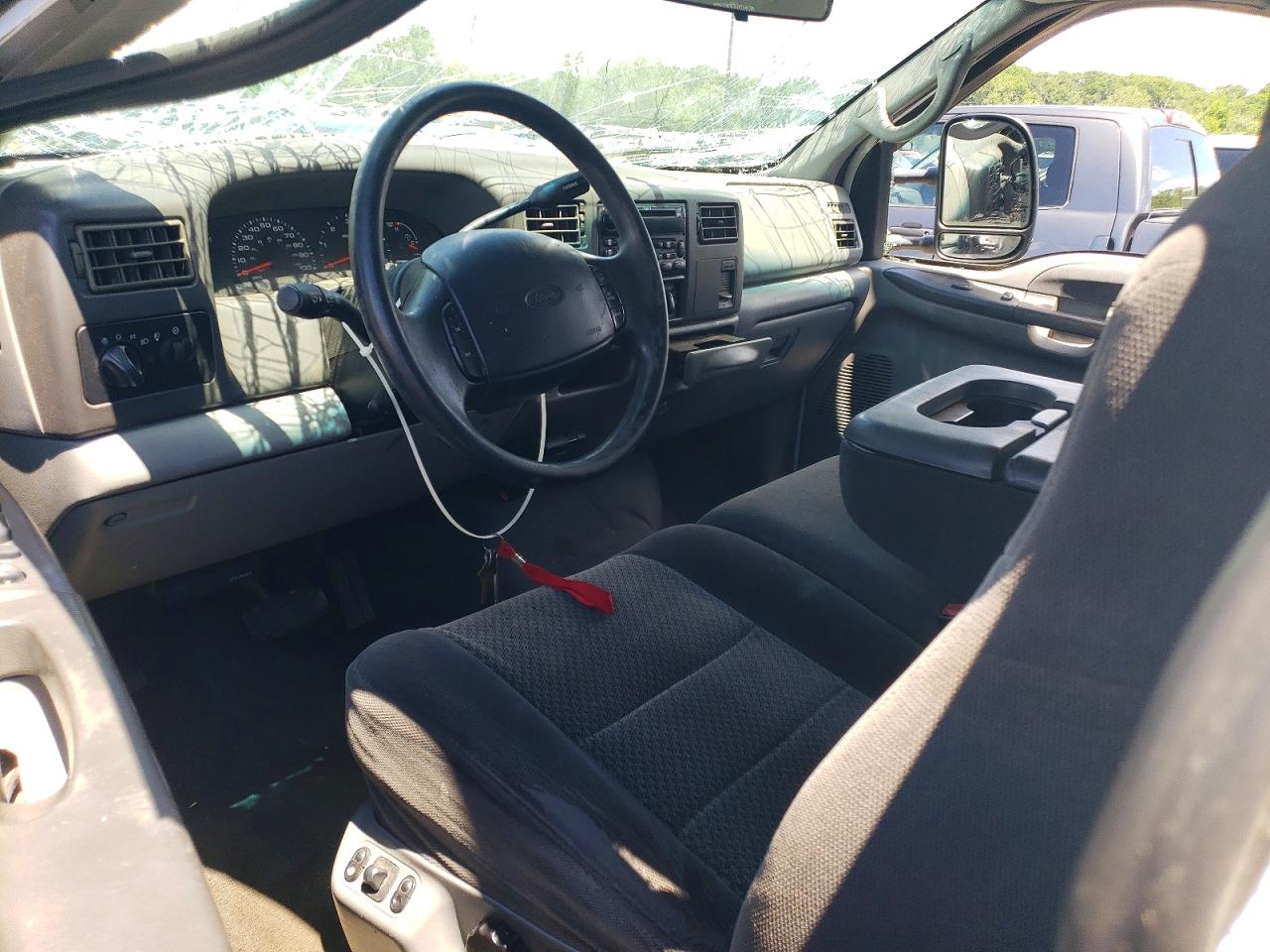 2002 Ford F250 Super Duty White vin: 1FTNW21S72EC71367