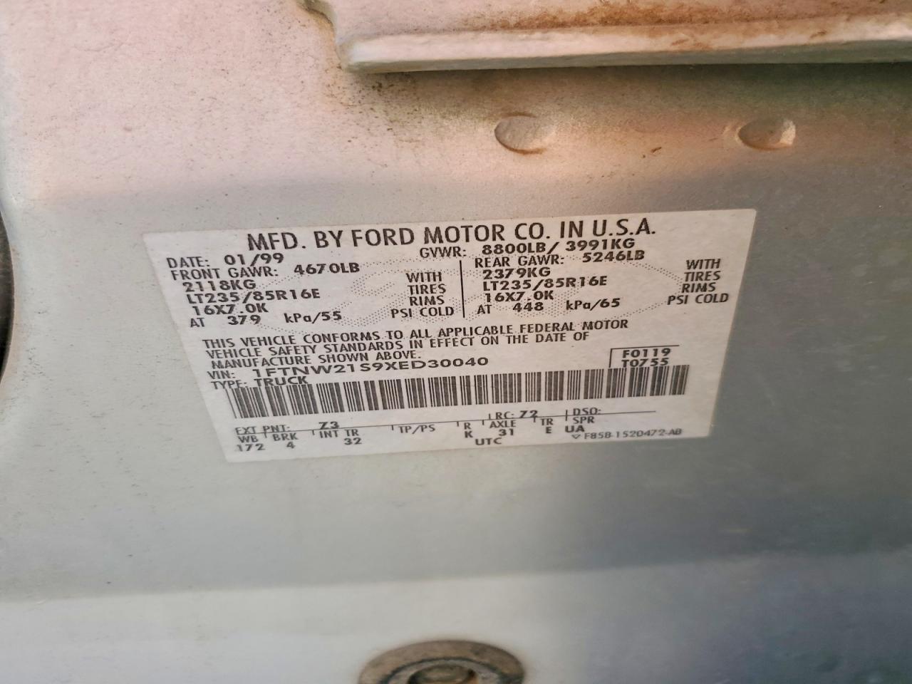 1999 Ford F250 Silver vin: 1FTNW21S9XED30040