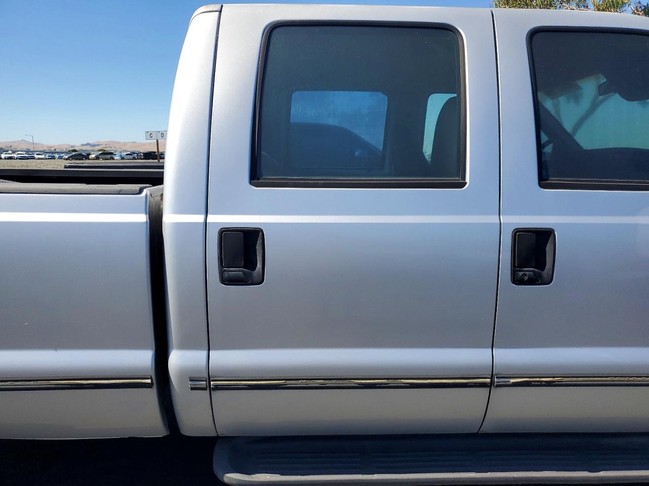 1999 Ford F250 Silver vin: 1FTNW21S9XED30040