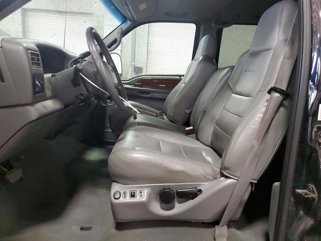 2002 Ford F250 Super Duty Черный vin: 1FTNW21SX2EB15078