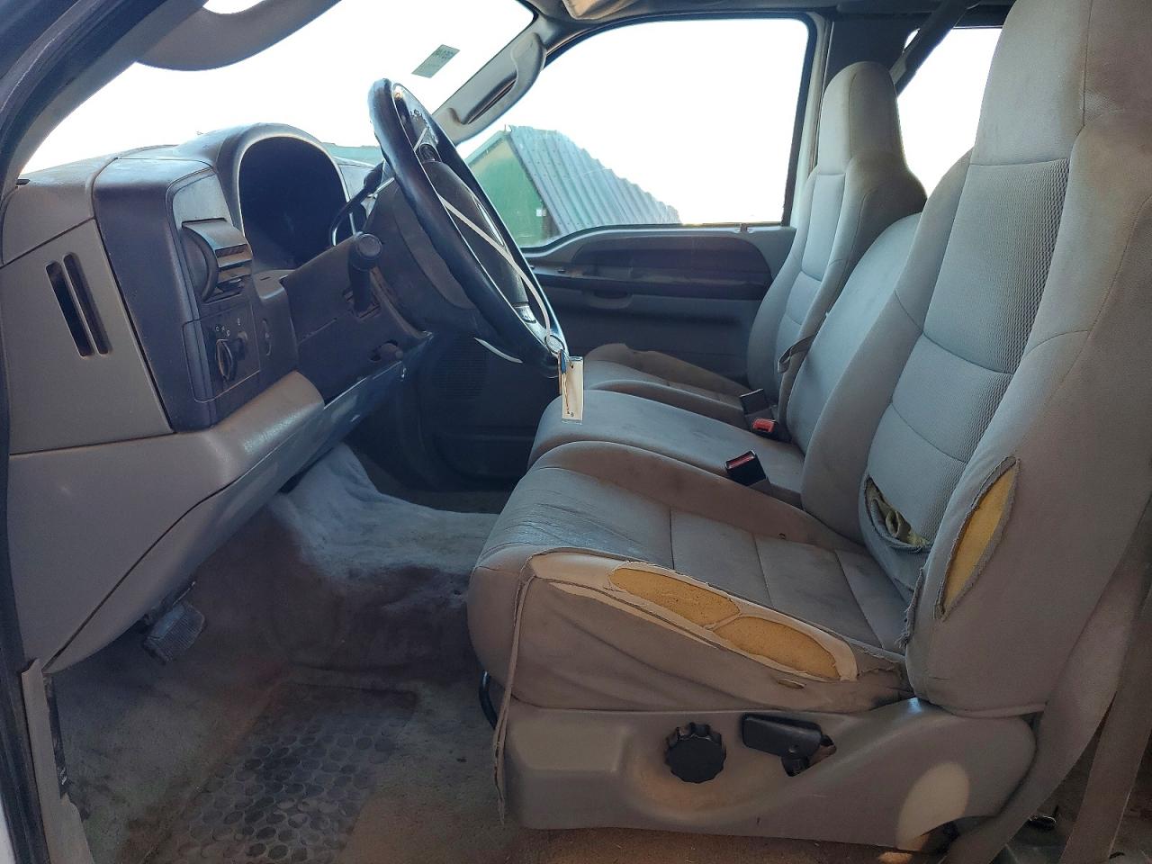2007 Ford F250 Super Duty White vin: 1FTNX20547EB21491