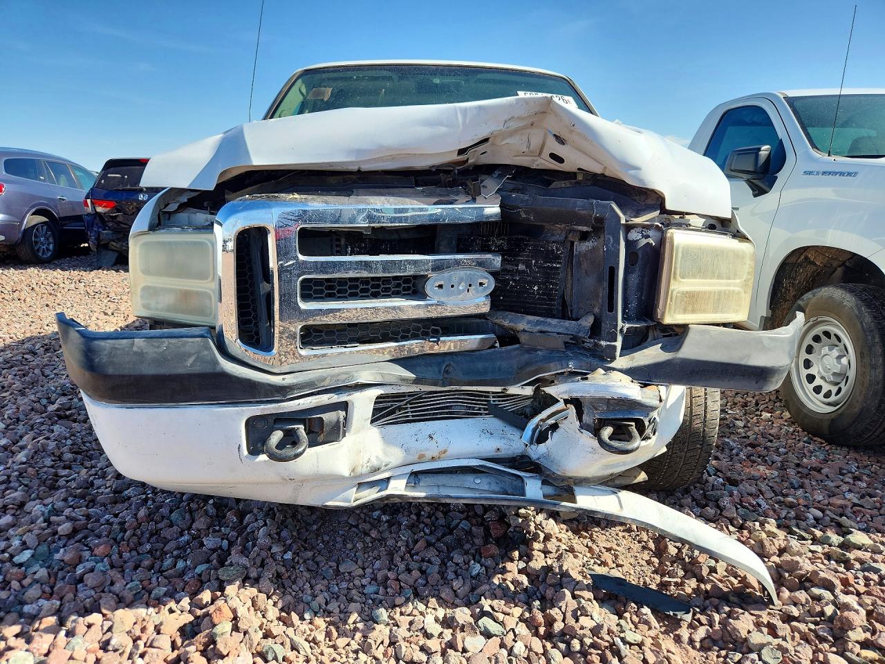 2007 Ford F250 Super Duty White vin: 1FTNX20547EB21491