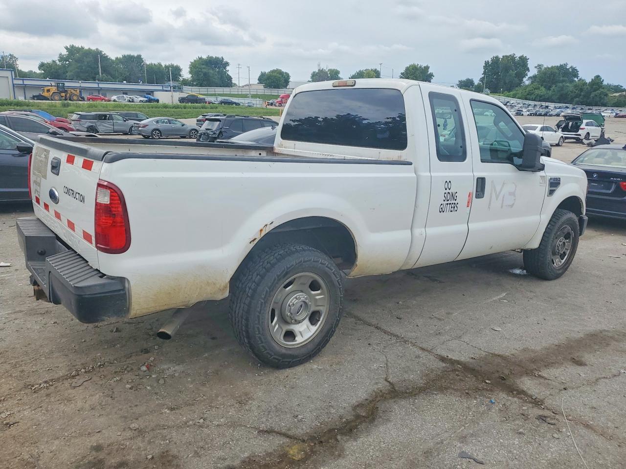 2009 Ford F250 Super Duty Белый vin: 1FTNX20599EB28696