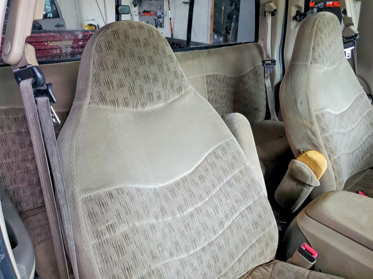 2000 Ford F250 Super Duty Two Tone vin: 1FTNX20F1YEC62819
