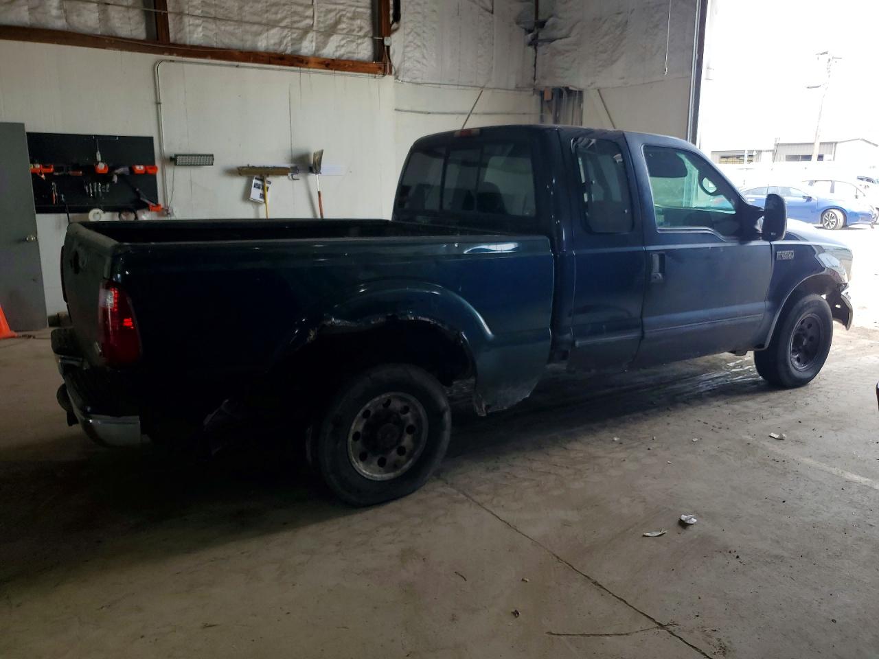 2000 Ford F250 Super Duty Two Tone vin: 1FTNX20F1YEC62819